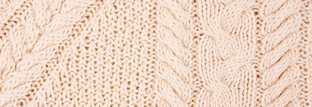 close up of cable knit fabirc