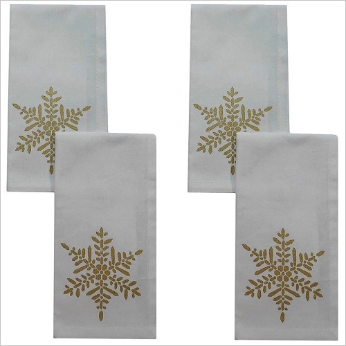 table  Style Entertain snowflake in target  runner Cotton