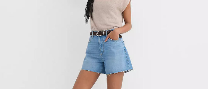 rivete high rise cut off cotton denim shorts in mid wash NEW